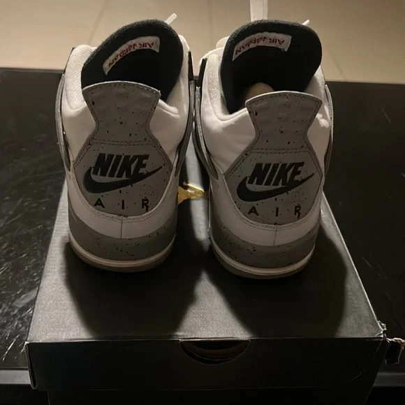 2016Air Jordan 4 Retro OG BG 'Cement', size 5y